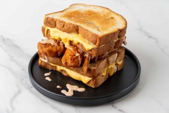 Crunch & Cheese